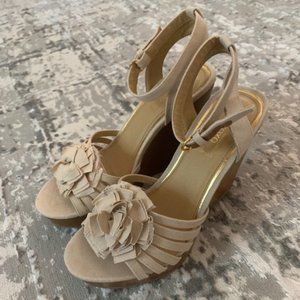 XOXO Wedges